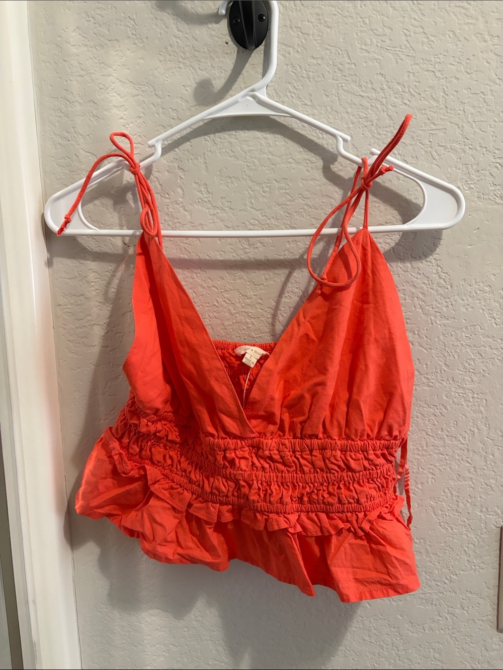 Halter tie top